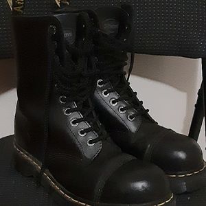 Dr Martens Steel Toe Boots